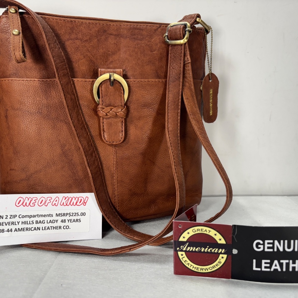 AMERICAN LEATHER WORKS-NWT$225.00  70 YEARS IN BEVERLY HILLS CA -FILM STAR READY